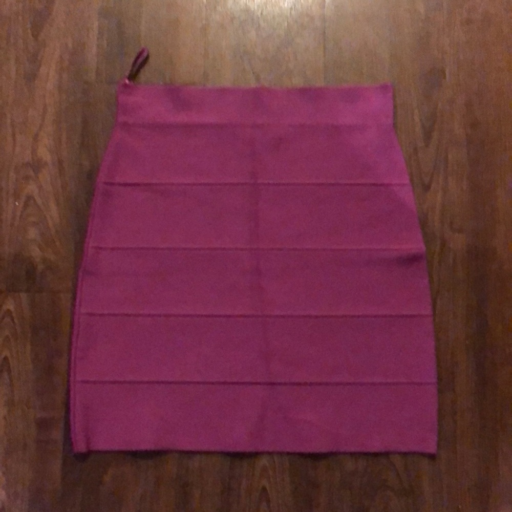 BCBGMaxazaria Simone Textured Power Skirt